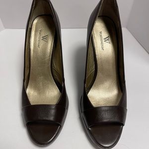 Brand: Worthington | Style: Peep Toe Brown Heels | US Size 9